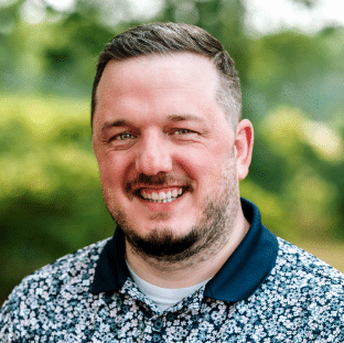 Manager of consulting services headshot