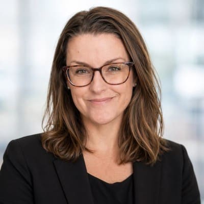 Headshot of ginny allen